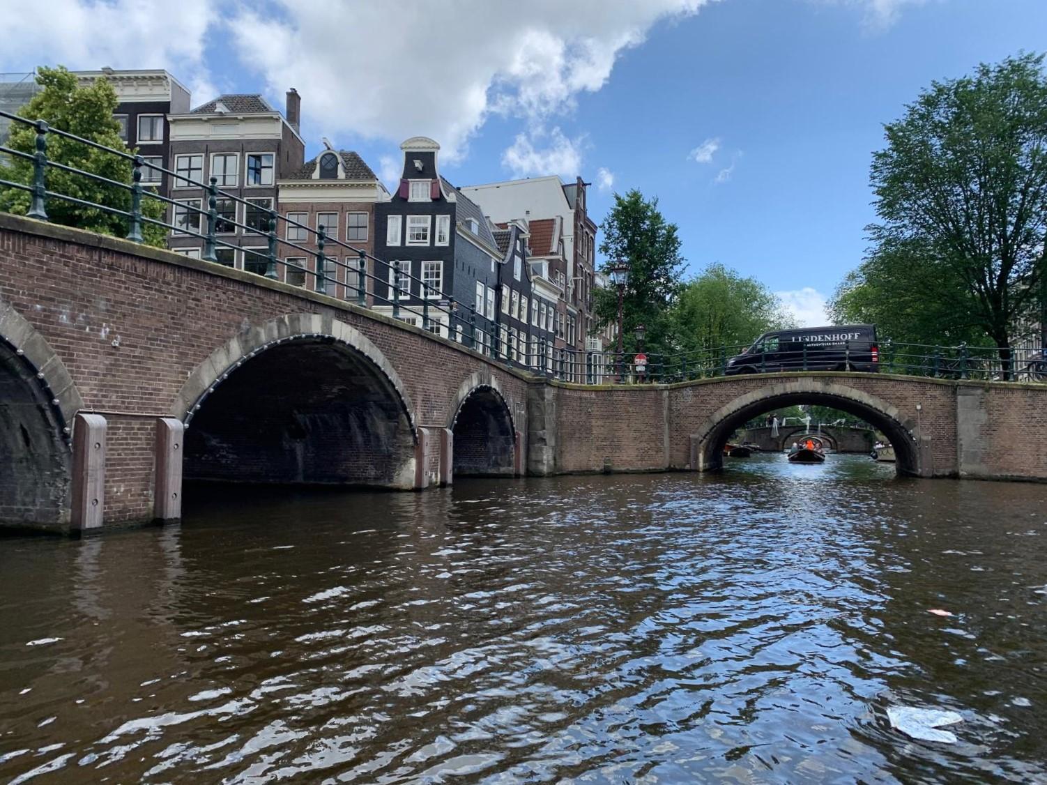 elektrisch varen in Amsterdam kanalen