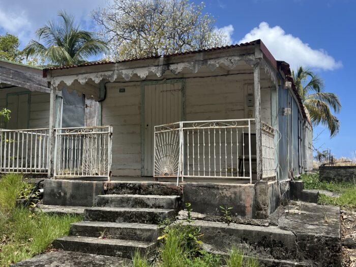 bouwval vakantie naar Guadeloupe