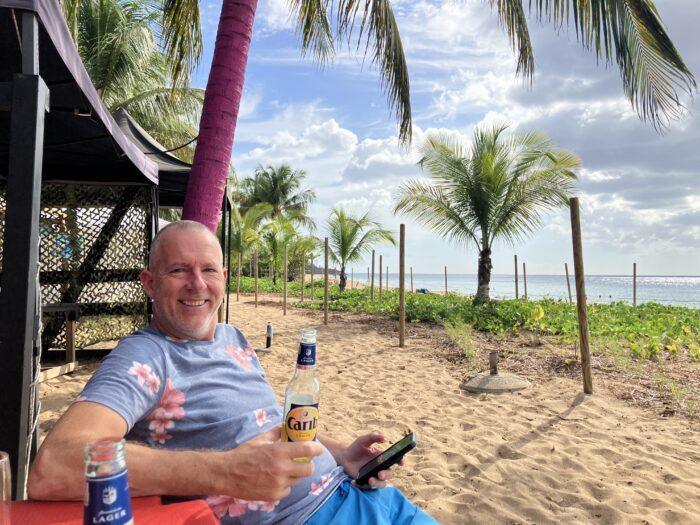 carib biertje op strand