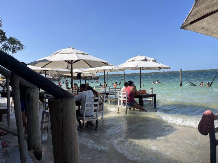 lunchen bij lago paraiso